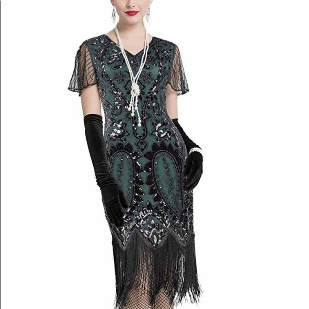 Great Gatsby 1920s Flapper dress and accessories
